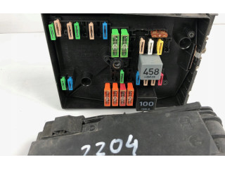 Блок предохранителей  1K0937125A   Volkswagen Touran I    