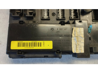 Pojistková skříňka YQE500050, 61.35-8365960 Land Rover Range Rover L322 2006