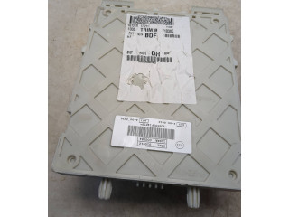 Блок предохранителей 010012, 000084   Ford Focus    