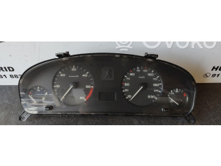 Přístrojová deska  Peugeot 406  9630372780  