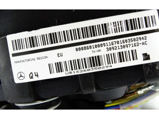 Подушка безопасности водителя 0008601000   Mercedes-Benz A W176