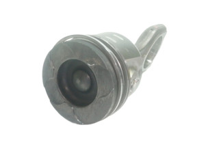  Поршень Y601 75L82, CONBIELA  Mazda 3 I  