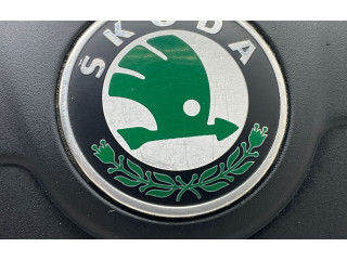 Подушка безопасности водителя 1Z0880201AR Skoda Yeti (5L)