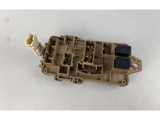 Блок предохранителей 611301 Subaru Forester SG