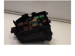 Блок предохранителей 9804848480   Peugeot 2008 II    