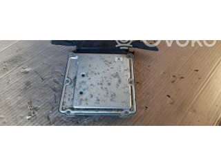 Řídící jednotka 03L906022HA Volkswagen Tiguan 2011