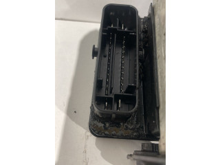 Блок АБС    Volkswagen  Jetta VI  2011 - 2018 года