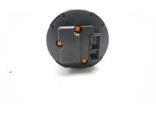 Pojistková skříňka Спидометр (приборный щиток) 156034520 Alfa Romeo 145 - 146 2002