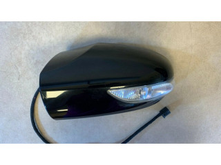 Пластиковая отделка зеркала