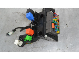   Pojistková skříňka    Fiat Ulysse 1997