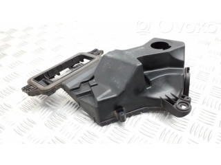 Другая деталь двигателя