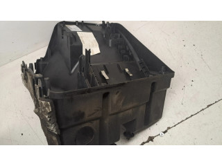 Pojistková skříňka 7E0907296 Volkswagen Transporter - Caravelle T5 2010