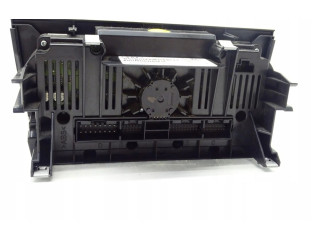 Блок управления климат-контролем Audi Q3 8U