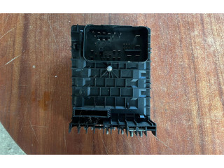 Блок предохранителей 1K0937125A   Audi A3 S3 8P    