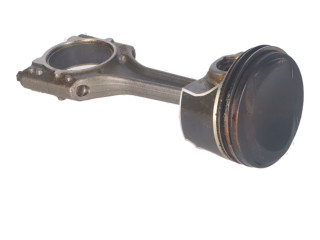 Шатун 06H198401D Volkswagen PASSAT B8