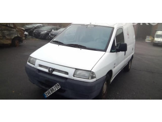 Генератор 57052D   Peugeot Expert      