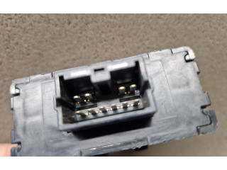 Блок управления MN107599 Mitsubishi L200