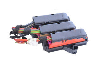 Блок предохранителей 8K2971845A Audi A5 8T 8F