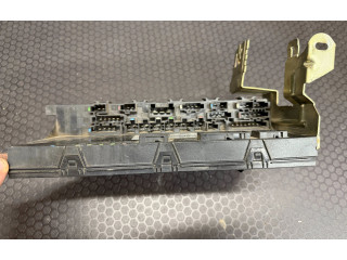 Pojistková skříňka 2035451801, 5DK00848640 Mercedes-Benz C W203 2005