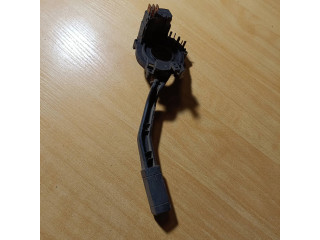 Ручка стеклоочистителей 811953503C   Audi 80 90 B2