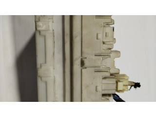 Блок предохранителей ETACS04DOT, G8C541MA3 Mitsubishi L200