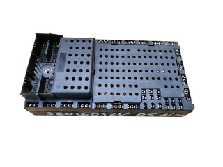 Блок предохранителей  8676286, 8645729   Volvo V70    