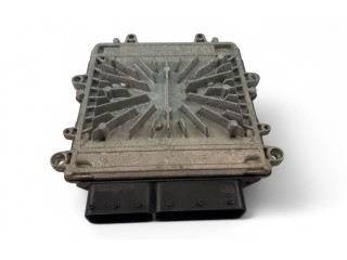 Блок управления двигателем Блок управления 30785100AB, 0281012765   Volvo V70