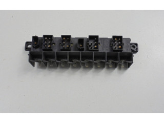 Pojistková skříňka 4A0941822, 4A0941822 Audi A6 S6 C4 4A 1996