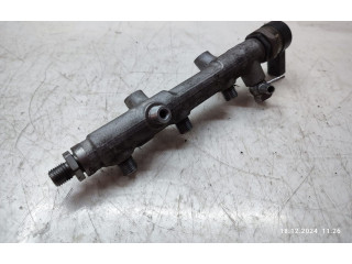 Топливная рампа 059130090CB Audi A7 S7 4G для двигателя CLAB