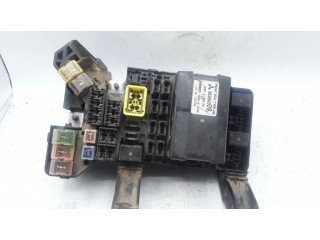 Блок предохранителей 8638A009, G8C218M2A Mitsubishi Pajero