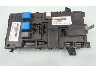 Блок предохранителей 954102CXXX   Hyundai Coupe    