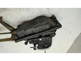 Механизм переключения передач (кулиса) (в салоне)