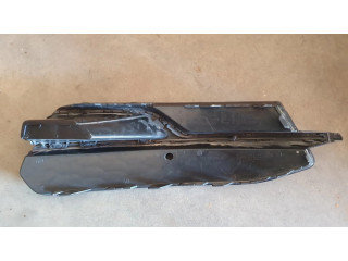 Нижняя решётка (из трех частей) Audi A3 S3 8V 2013-2019 года 8V3807681      