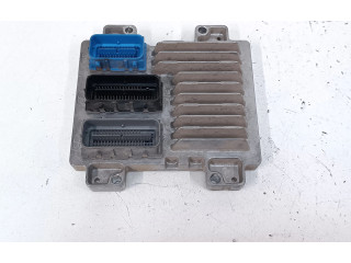Блок управления двигателя 12698131   Buick Encore I