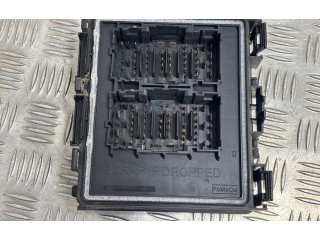 Блок предохранителей JX6T14D068AE, M0R0CC0   Ford Focus    