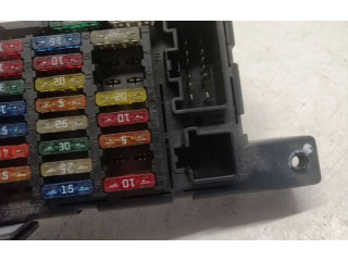 Блок предохранителей 8678449, 030424020822   Volvo XC90    