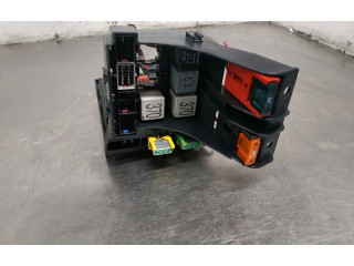 Pojistková skříňka 4E0941824 Audi A8 S8 D3 4E 2003