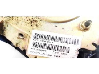 Подушка безопасности водителя P5JS061DHAE, 5JS061TRMAE   Jeep Liberty