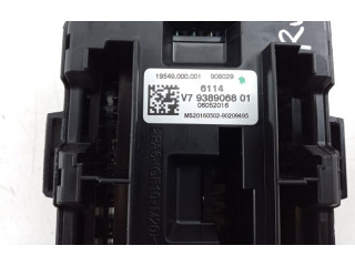 Pojistková skříňka 9389068, 9389068 BMW 1 F20 F21 2016