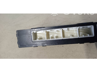 Pojistková skříňka Řídící jednotka BSM 88281FJ300 Subaru XV 2012