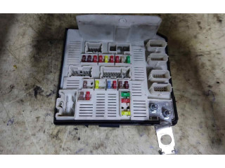   Pojistková skříňka 820144235   Renault Kangoo  2012