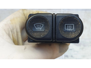 Включатель обогрева стекла с помощью электричества