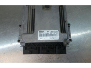 Блок управления двигателя 0281030439, 1039S68020 Dacia Logan II