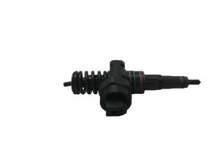 Форсунка 038130073J Skoda Fabia Mk1 (6Y) ATD