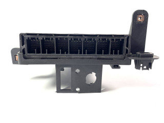 Блок комфорта 13511755 Chevrolet Camaro