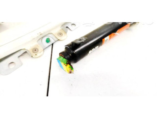 Боковая подушка безопасности 8641344   Volvo V70