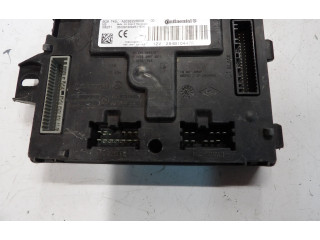 Блок комфорта 284B10447R, A2C92226608 Dacia Sandero