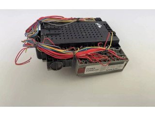 Блок предохранителей  9401802, 0244367   Volvo XC90    