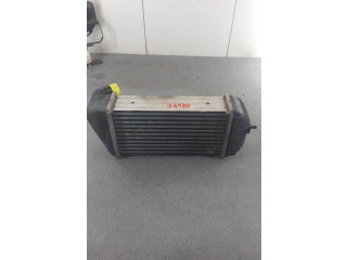 Интеркулер  13620-68L51   Suzuki Swift 