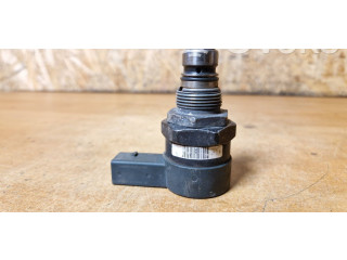 Топливная рампа 0281002481, 11276898 BMW 5 E60 E61